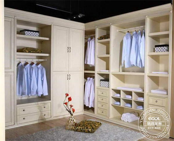 定制衣柜選購要點(diǎn)