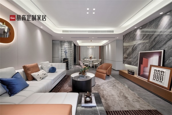 在定制家具的過程中，應(yīng)該注重哪些方面？